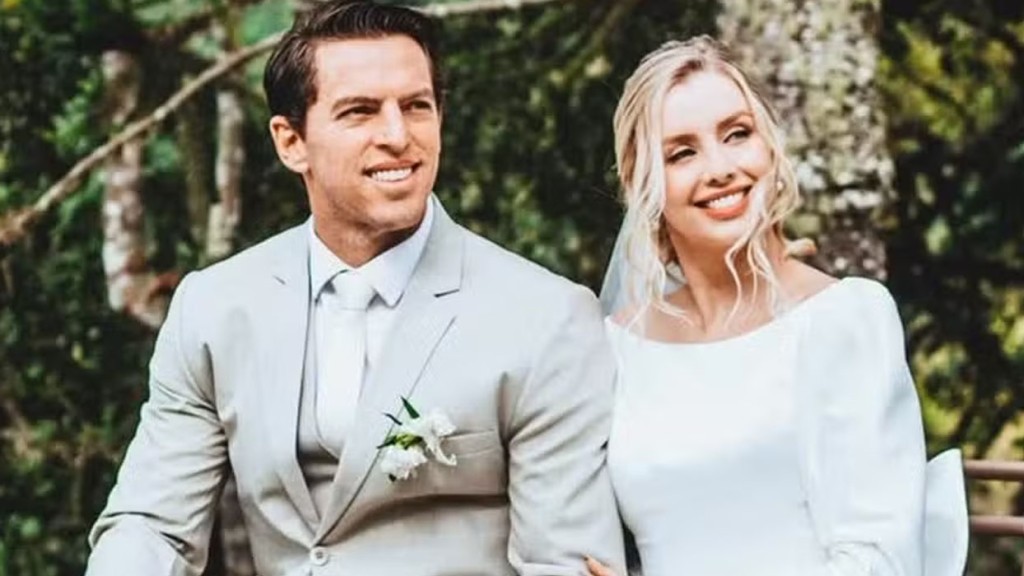 Amaury Nunes mostra primeiras fotos de casamento com Gabriela Buraick: ‘Casados’