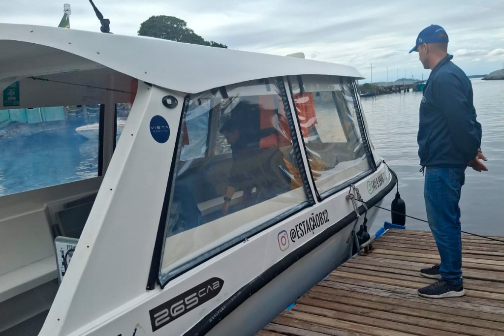 Estado inicia vistorias técnicas e investe em sinalização náutica na travessia da Ilha do Mel