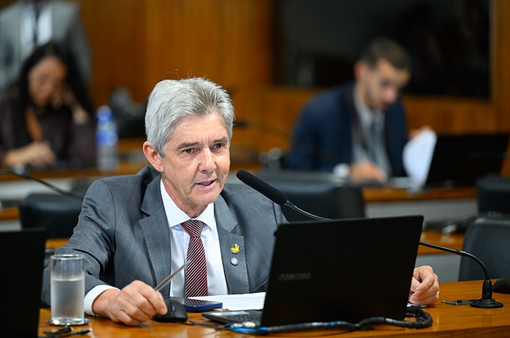 CDH aprova vagas de aprendizagem para jovens em acolhimento